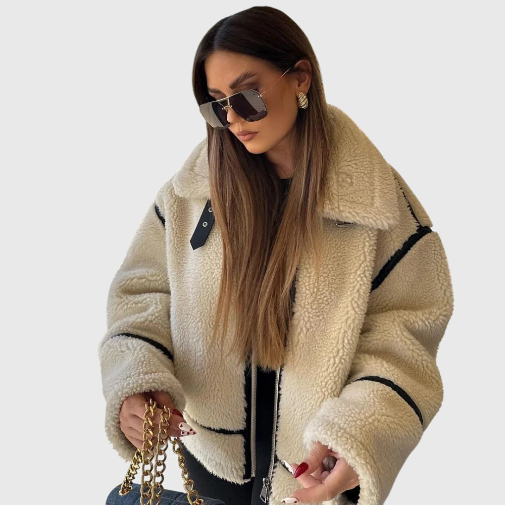 Alexa | Teddy-Lammy-Mantel