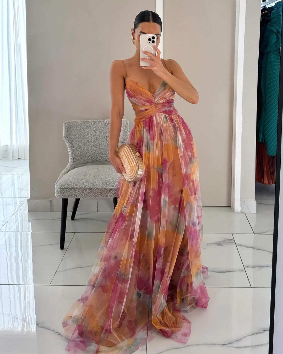 AROA | KLEID