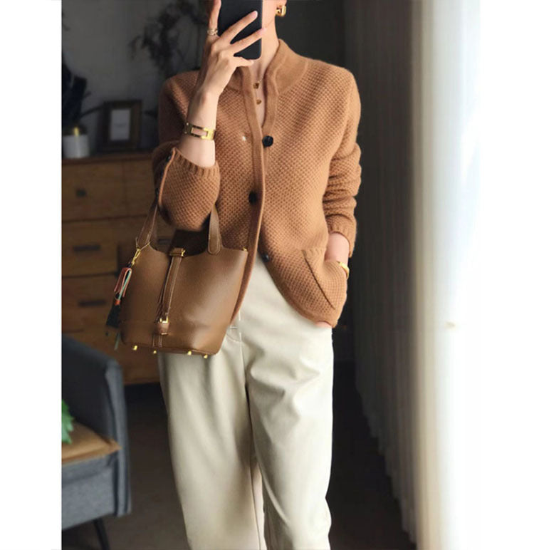 Imogen | Eleganter Cardigan mit Stehkragen und Raffinierter Silhouette