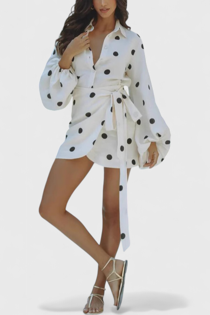 Romara | Minikleid mit Punkten – Vintage Chic Stil